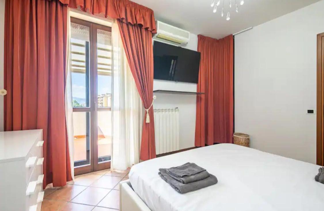 Suite Con 2 Balconi - 6 Guest Prato  Dış mekan fotoğraf